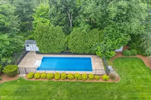 31 Yorkshire Ave, West Milford, NJ 07480 - Photo 3
