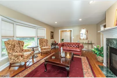 31 Yorkshire Ave, West Milford, NJ 07480 - Photo 9