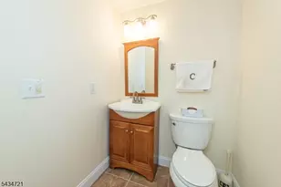 31 Yorkshire Ave, West Milford, NJ 07480 - Photo 29