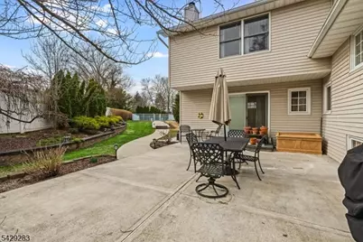 40 Catherine Ct, Cedar Grove, NJ 07009 - Photo 29