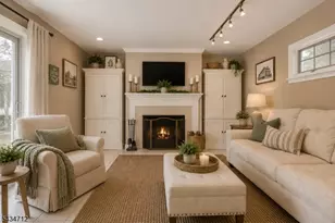 40 Catherine Ct, Cedar Grove, NJ 07009 - Photo 17