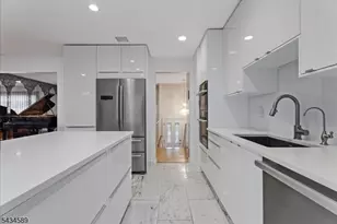 9 Arthur Terrace, Livingston, NJ 07039 - Photo 11