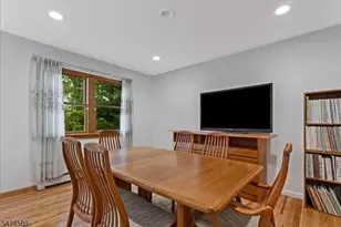 9 Arthur Terrace, Livingston, NJ 07039 - Photo 5