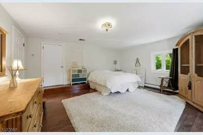 716 Colonial Rd, Franklin Lakes, NJ 07417 - Photo 17