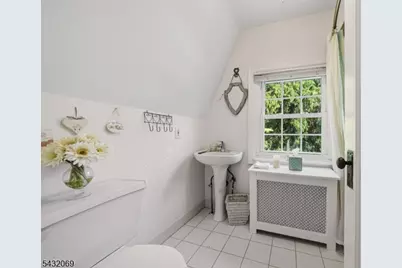 716 Colonial Rd, Franklin Lakes, NJ 07417 - Photo 15