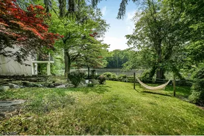716 Colonial Rd, Franklin Lakes, NJ 07417 - Photo 27