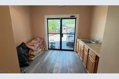 513 Morris Ave #1, Summit, NJ 07901 - Photo 3