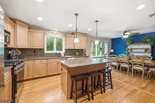 18 Reger Rd, Roxbury Township, NJ 07876 - Photo 9