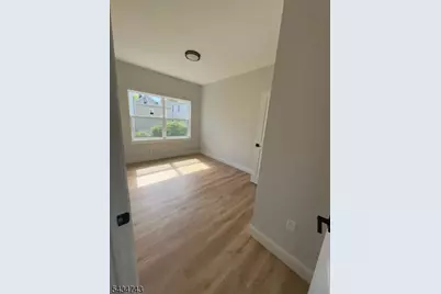 484 S 19th St 1st Fl #1, Newark, NJ 07103 - Photo 13