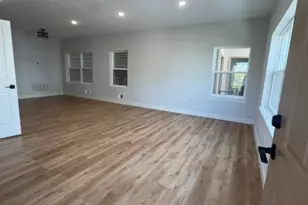 484 S 19th St 1st Fl, Newark, NJ 07103 - Photo 1