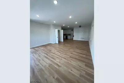 484 S 19th St 1st Fl #1, Newark, NJ 07103 - Photo 3