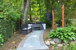 37 Grandview Ave, Jefferson Township, NJ 07460 - Photo 13