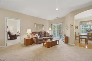 104 Ridgeview Ln, Mount Arlington, NJ 07856 - Photo 11