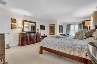 6 Champions Cir, Branchburg Township, NJ 08876 - Photo 17