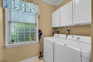 6 Champions Cir, Branchburg Township, NJ 08876 - Photo 31