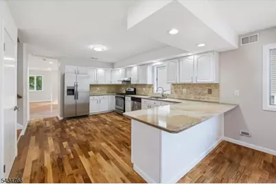 222 Eagle Rock Ave, Roseland, NJ 07068 - Photo 5