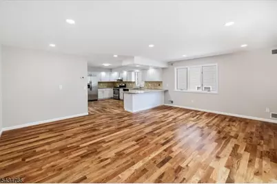 222 Eagle Rock Ave, Roseland, NJ 07068 - Photo 7