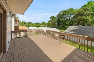 222 Eagle Rock Ave, Roseland, NJ 07068 - Photo 23
