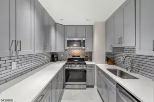 217 Vasser Dr, Piscataway Township, NJ 08854 - Photo 9