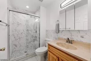 217 Vasser Dr, Piscataway Township, NJ 08854 - Photo 15