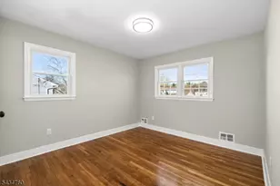 641 Ydv-Ham Sq Rd, Hamilton Township, NJ 08691 - Photo 15