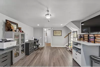 1262 Christine Cir, Scotch Plains Township, NJ 07076 - Photo 19