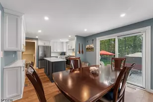 1262 Christine Cir, Scotch Plains Township, NJ 07076 - Photo 7