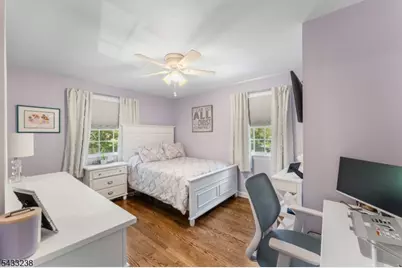 1262 Christine Cir, Scotch Plains Township, NJ 07076 - Photo 13