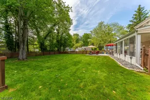 1262 Christine Cir, Scotch Plains Township, NJ 07076 - Photo 25