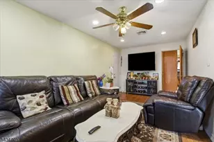 2827 Kathleen Terrace, Union Township, NJ 07083 - Photo 17