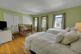 38 Essex Dr, Mendham, NJ 07945 - Photo 21