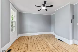 29 Wall St, Raritan, NJ 08869 - Photo 9
