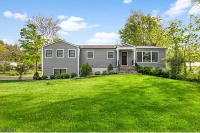 3 Hoffman Ct, Morris Township, NJ 07960 - Photo 1