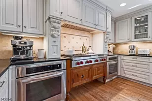 16 Farm Rd, Chester, NJ 07930 - Photo 11