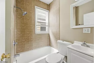 225 John St, Elizabeth, NJ 07202 - Photo 9