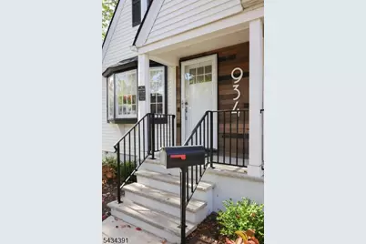 934 Moessner Ave, Union Township, NJ 07083 - Photo 7