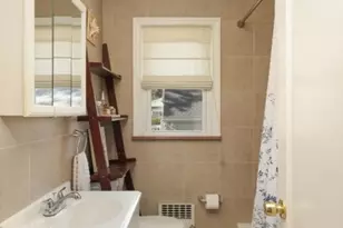 934 Moessner Ave, Union Township, NJ 07083 - Photo 17