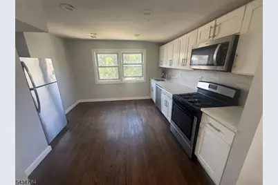 283 Isabella Ave, Irvington, NJ 07111 - Photo 3