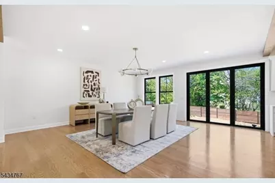 61 Hickory St, Metuchen, NJ 08840 - Photo 15