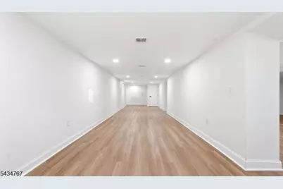 61 Hickory St, Metuchen, NJ 08840 - Photo 39