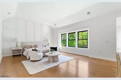 61 Hickory St, Metuchen, NJ 08840 - Photo 27