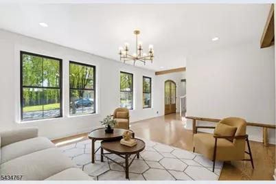 61 Hickory St, Metuchen, NJ 08840 - Photo 7