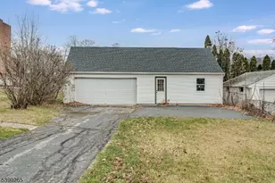 3 Townsend St, Newton, NJ 07860 - Photo 31