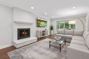 12 Indian Run, Scotch Plains Township, NJ 07076 - Photo 3