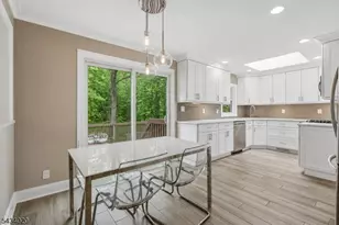 12 Indian Run, Scotch Plains Township, NJ 07076 - Photo 9