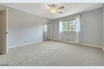 10 Thruway Dr, Bridgewater, NJ 08807 - Photo 25