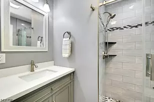 10 Thruway Dr, Bridgewater, NJ 08807 - Photo 19