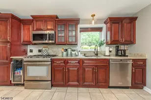 34 Coolidge Ave, West Caldwell Twp., NJ 07006 - Photo 7
