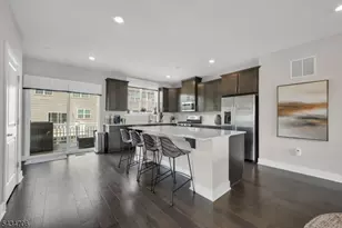 2 Doherty Wy, Morris Plains, NJ 07950 - Photo 3