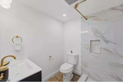 166 Lincoln St, Montclair, NJ 07042 - Photo 21